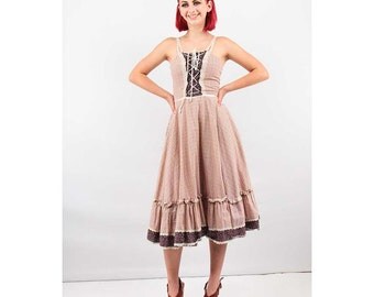 Vintage Gunne Sax / 1970s dress / Prairie style cotton calico with lace up corset top and full stiered skirt XS