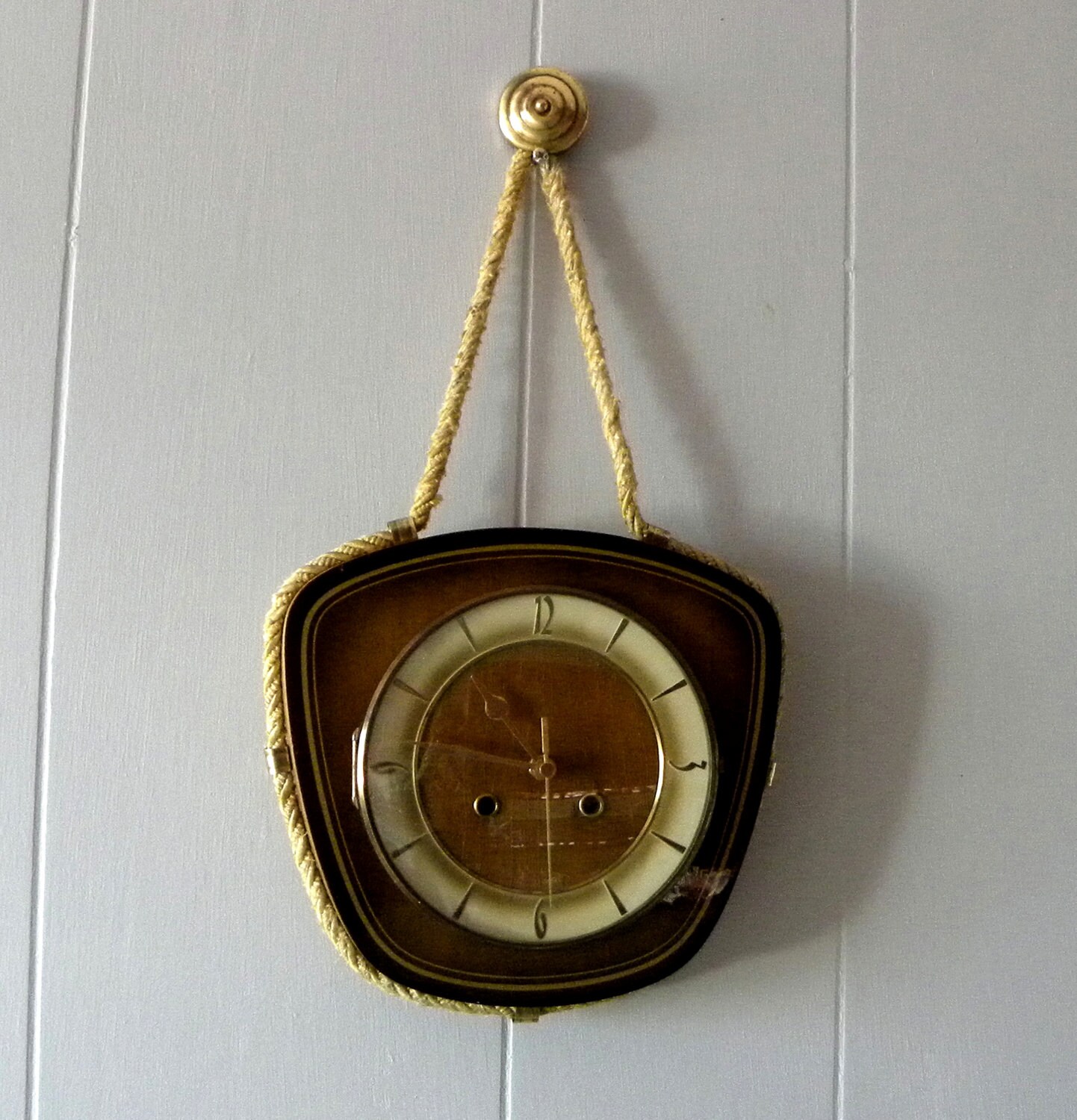 CLEARANCE Vintage Nautical Rope Wall Clock