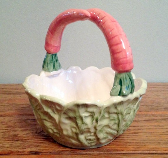 Ceramic Spring/Easter Basket With Carrot Handles Fitz and