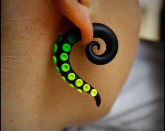 Fake gauge earrings, ear plug, tentacle earrings, octopus gauge, festival earrings, spring jewelry, faux gauge earrings, fake ear plug