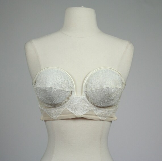 1950's over wire bullet bra strapless white lace pointed