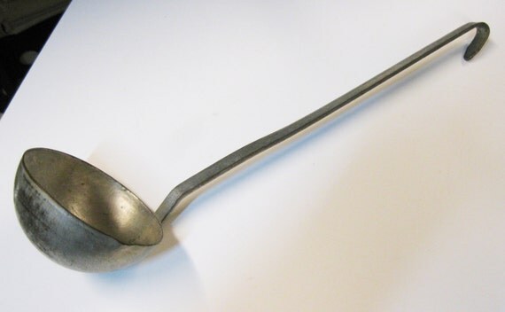 Louche antique très tôt ancienne cheminée par mainevintagetreasure Cheminée décor Vieille