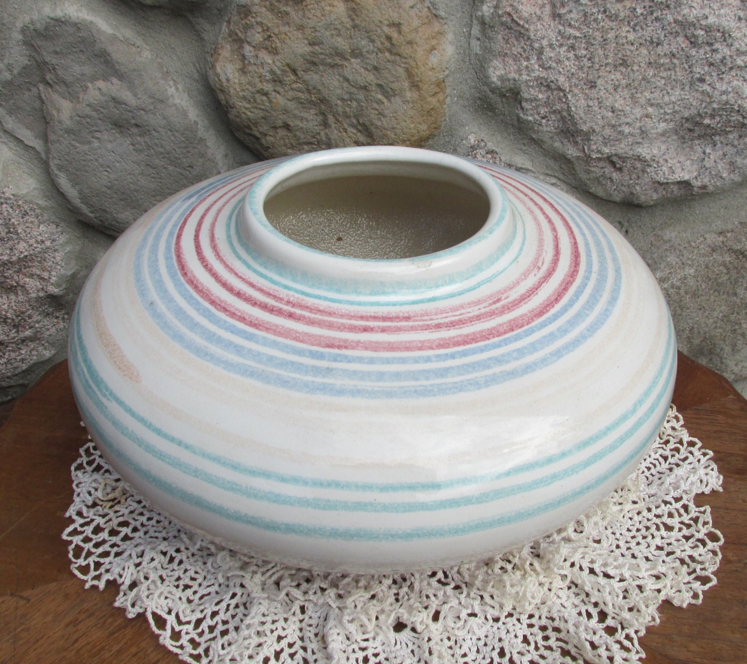 HarrisPotteriesModernArtPotteryLowVaseHighChicagoIL