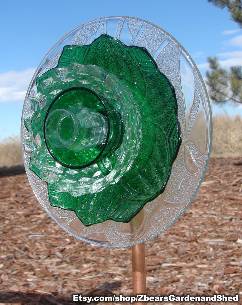 Irish Green Glass Plate Flower Garden Stake Green Yard Art