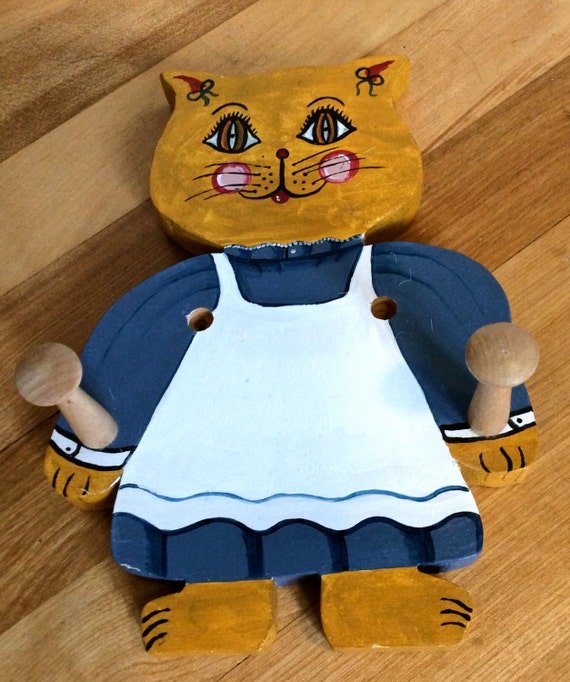 Hand Painted Vintage Wooden Kitty Cat Kitten Wall Hook, Coat Hook, Key Hooks, Child's Room Decor, Christmas Gift, Folk Art