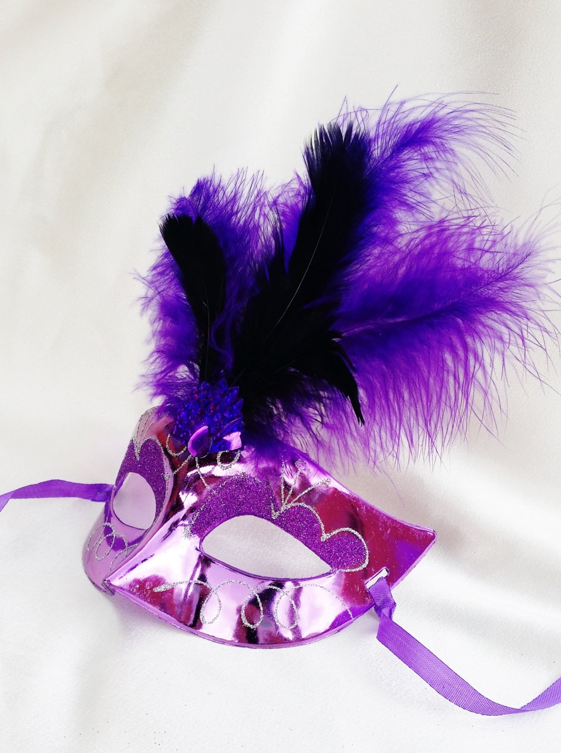 Masquerade Mask in Purple With Black & Purple Feathers/Mardi