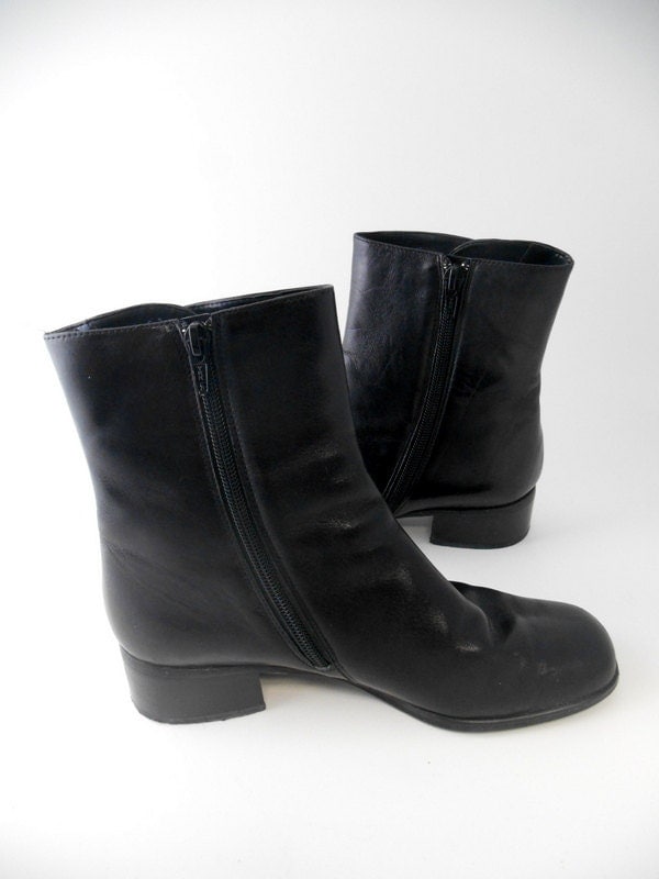 Vintage 1990s Black Leather Beatnick Ankle Boots Size 6.5 M