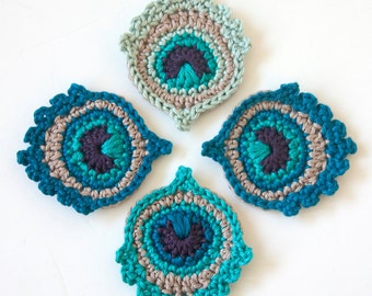 Crochet PATTERN Small Peacock Feather Motif Applique Garland - Great Christmas Gift!
