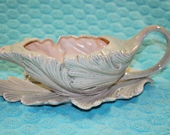 Grey Leaf Gravy Boat & Sauce Bowl Underplate