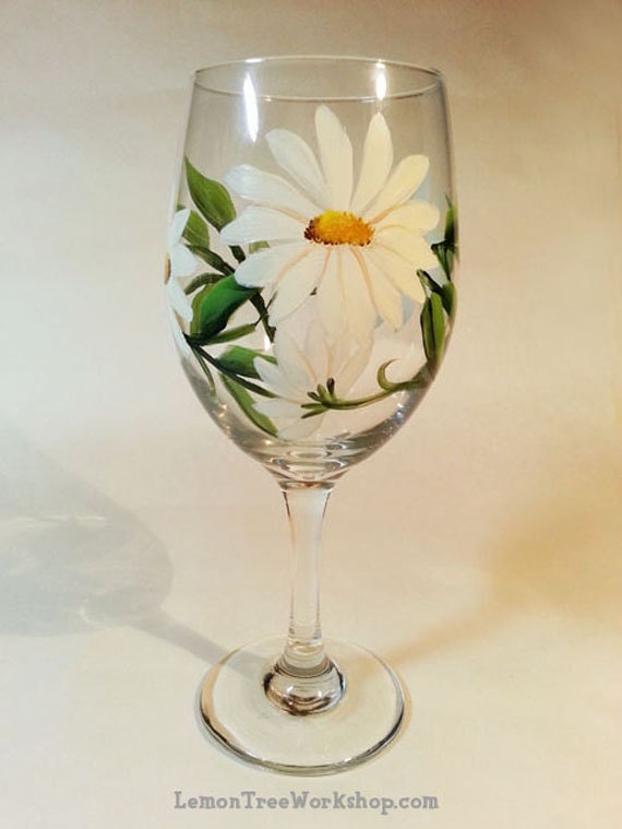 Hand Painted Daisy Wine Glass 18.5 oz by LemonTreeWorkshop on Etsy