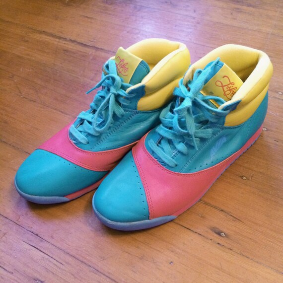 1990's Kawaii Style Avia Life Miami colors hi-tops US by Exacta