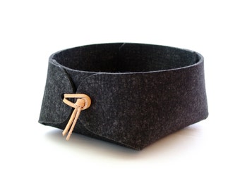 storage basket in wool felt - large felt organizer with natural leather ties - felt storage container - toy storage - 26 cm - FB04-26-5