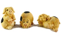 three little pigs figurines