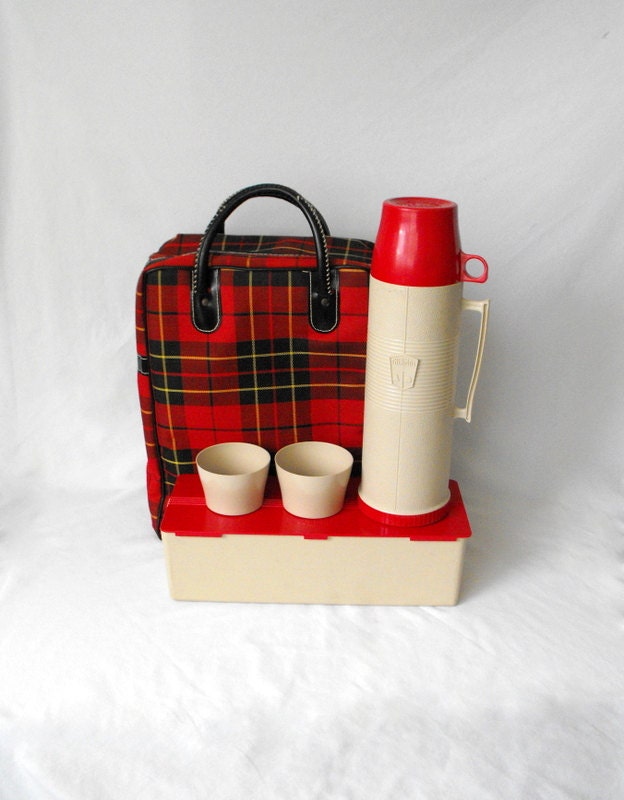 Vintage Thermos Set Picnic Set Scotch Plaid Case Thermos