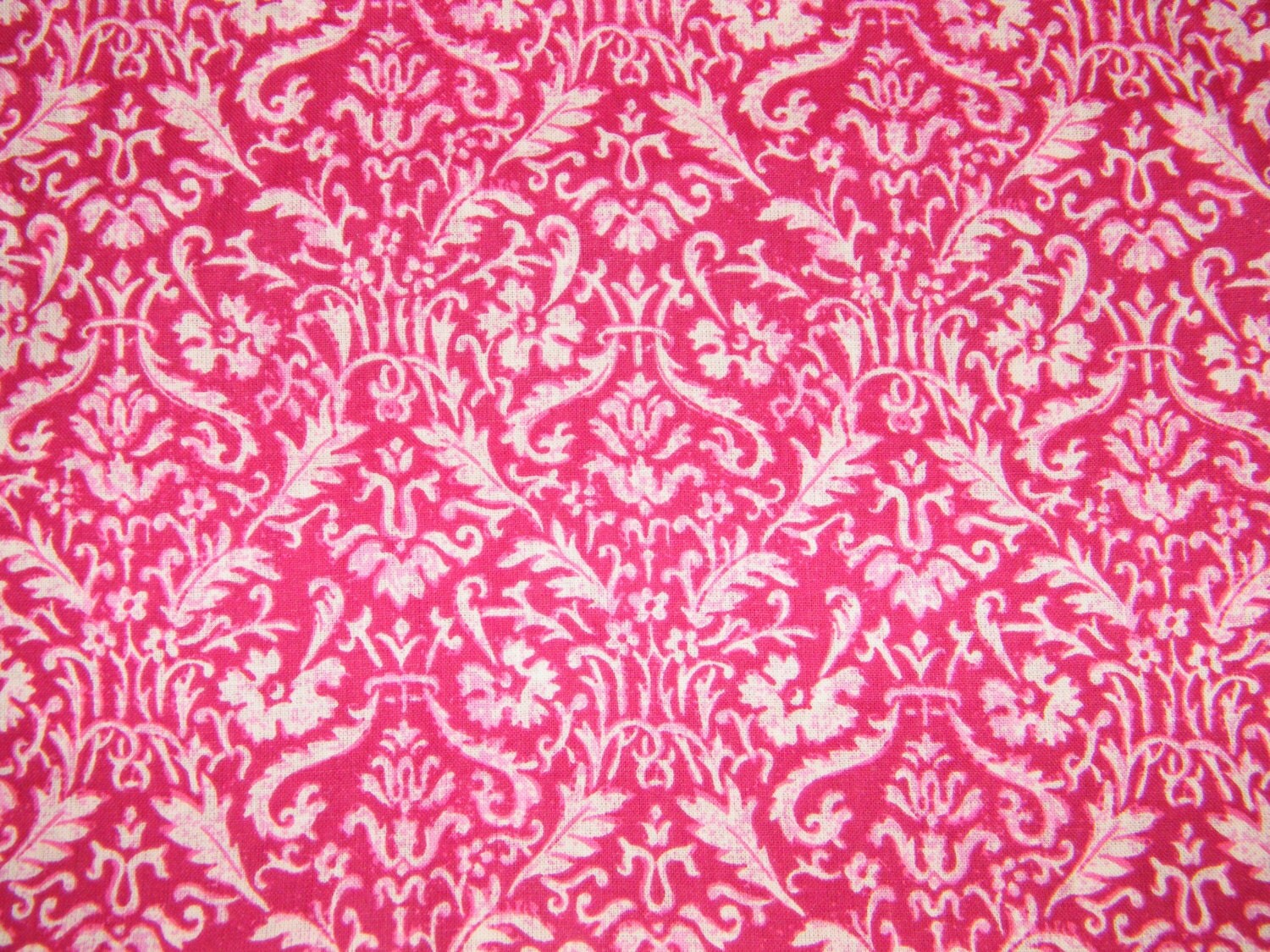 BTY PINK ROSE Damask Print 100 Cotton Quilt Crafting Fabric