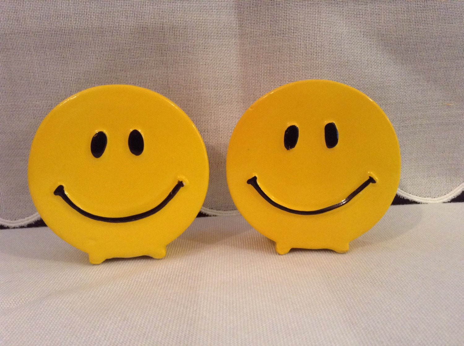 Smiley face salt and pepper shakers by ShakerStropsAndMoore