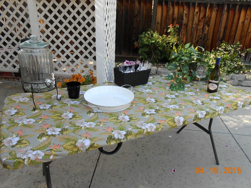 Custom Fitted Stay Put Tablecloth 6 Ft. by PremierTableCovers