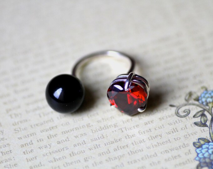Heart ring Ring with heart Cubic zirconia Black agate ring Black stone ring Heart Jewelry Open ring Women ring Valentine's gift