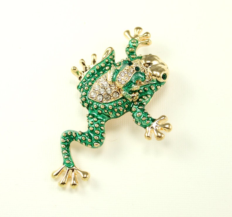 Frog Brooch Broach Green Frogs Brooch Frog by PinkFoxFindings