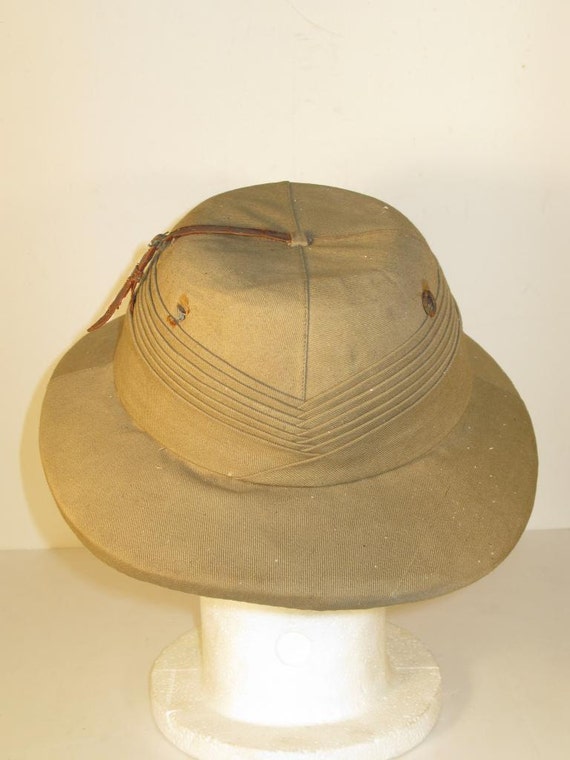 Edwardian Vintage Solar Pith Helmet Topee by TrafalgarAntiques