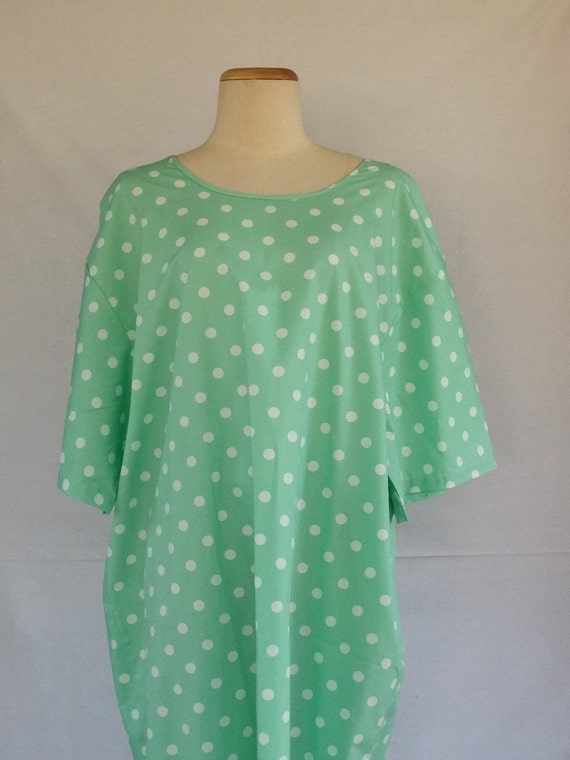 Hospital Gown XL Post Surgery / Patient Clothing by HappyCarewear