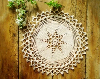 Vintage Round Crochet Lace Doily , Cotton Tablecloth , Home Decoration , Antique Lace Doily Elegant Crochet Table Decoration