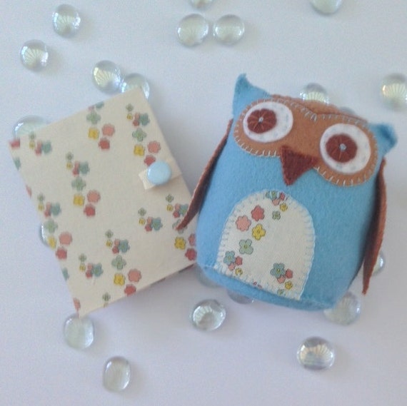 Items similar to Owl pincushion and needle case sewing kit in pale blue on Etsy