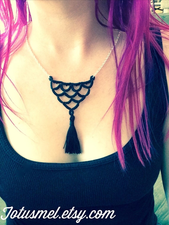https://www.etsy.com/listing/229916528/tatted-lace-tassel-necklace-mermaid-tail?