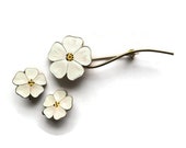 vintage Pin Brooch White Enamel Flower Clip Earrings