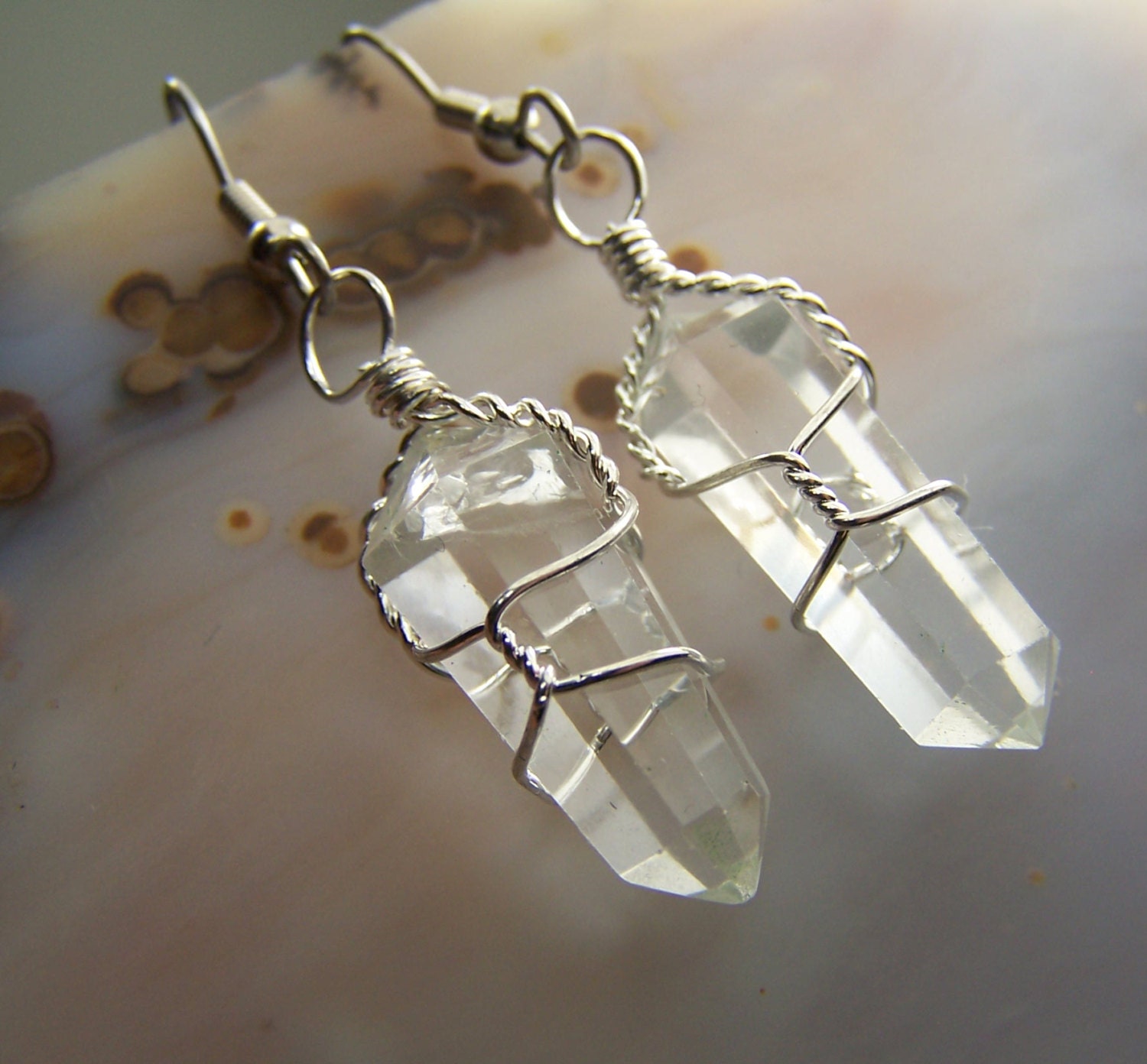 Quartz crystal earrings clear quartz crstal point gemstone