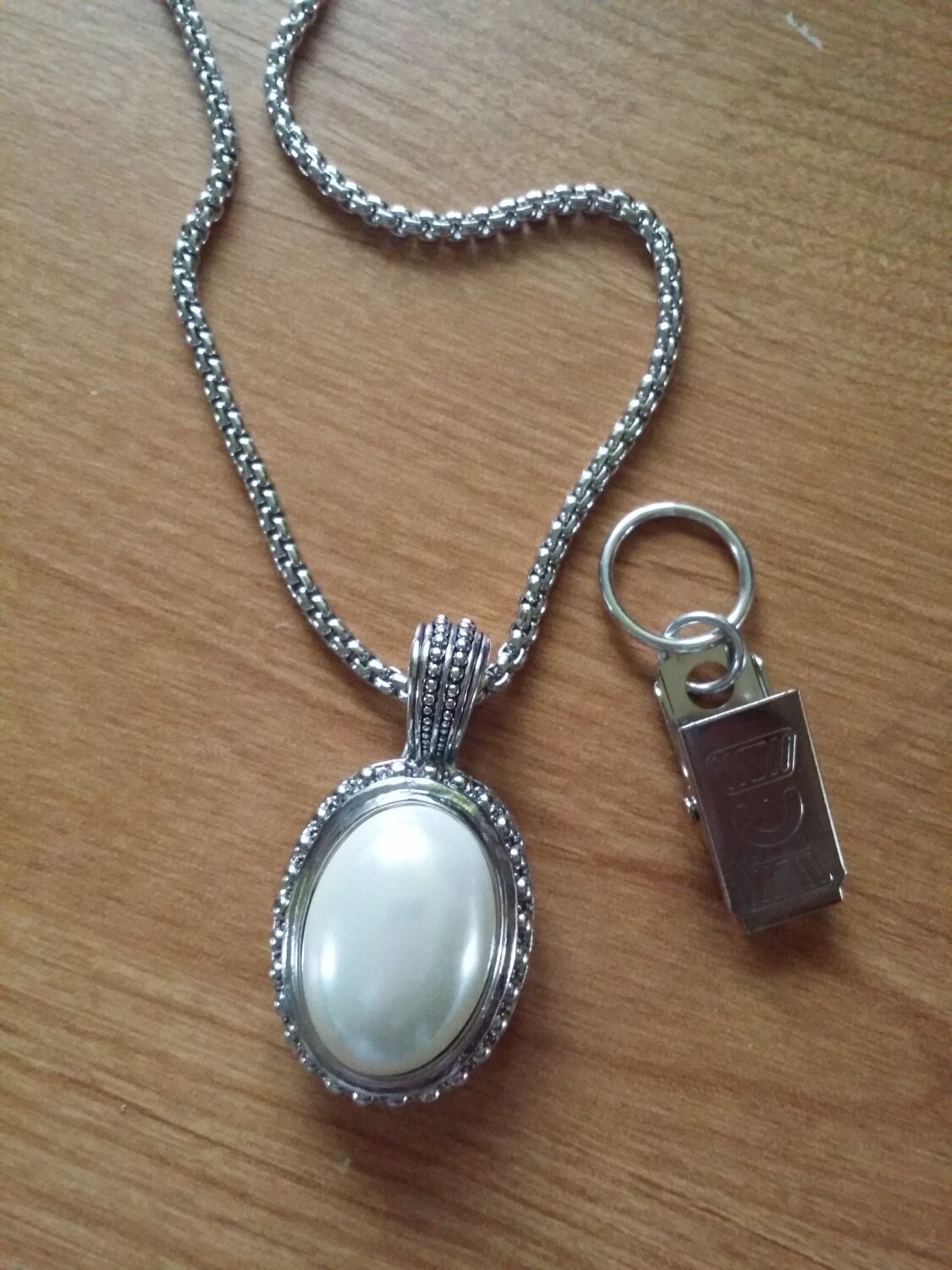 Beautiful Jewelry Badge Holder