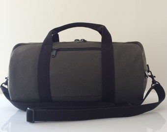 Canvas Duffle bag, duffle bag, vegan duffle bag, small duffle bag, duffel bag, small duffel bag, zippered pocket duffle bag, patzbag duffel
