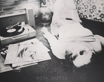 records vinyl legs vintage lingerie record player by sitakaylin