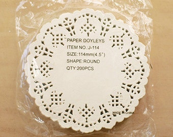 wholesale / 200 Flower Lace Paper Doilies - S (4.5in)