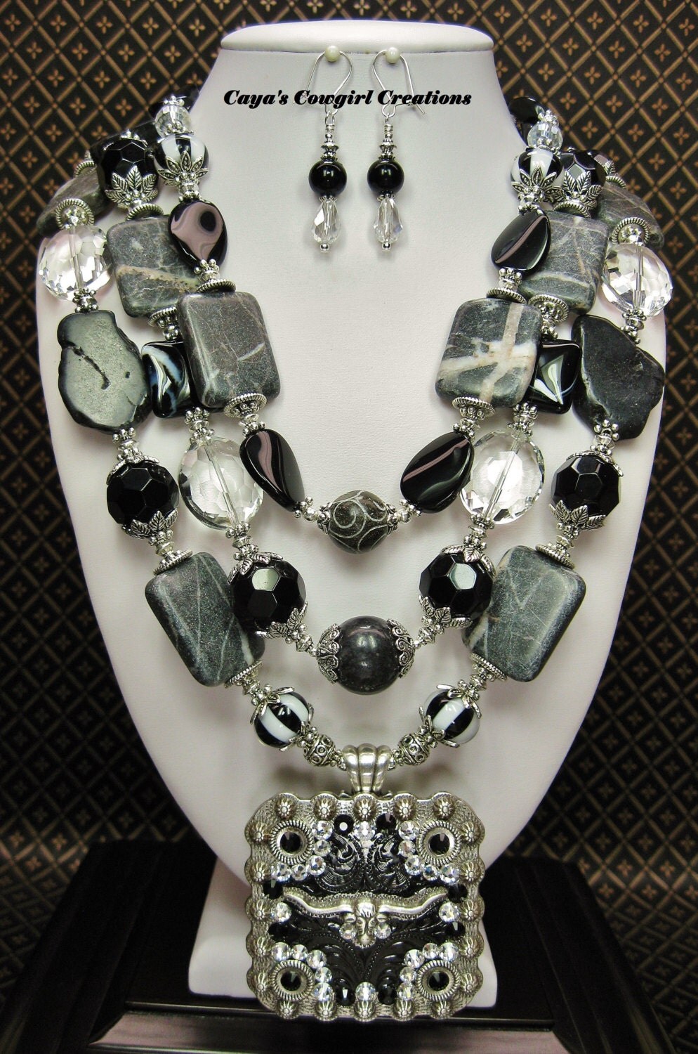 COWGIRL WESTERN CHUNKY Necklace / Black Statement Triple