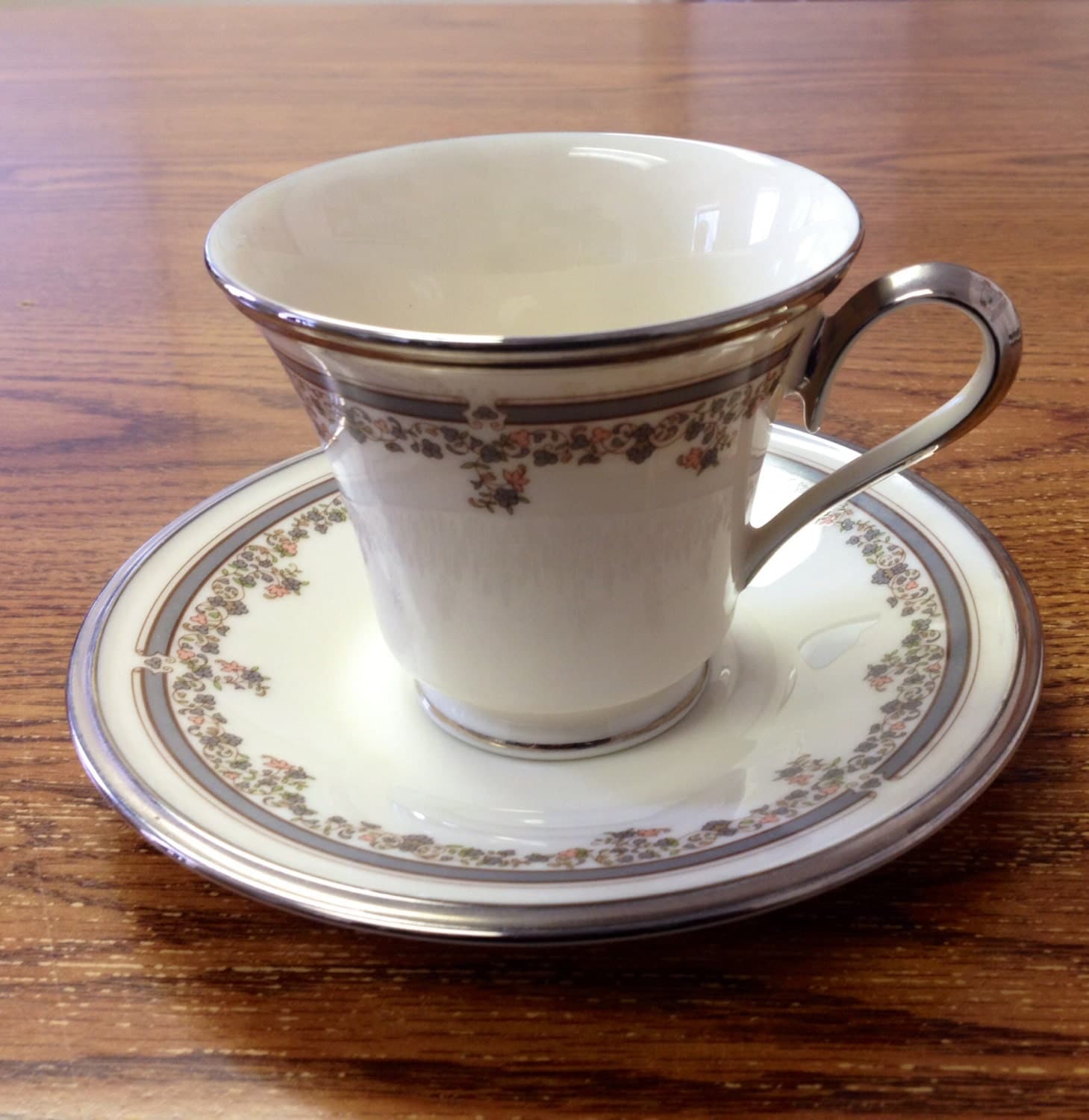 Vintage 1980s China Lenox Pattern Lace Point Cup