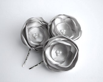 Silver Flower Hair Pins, Bridesmaid Hair Piece, Grey Flower Girl Hairpieces, Grey Bridesmaid Floral Hairpins, Bridal Party Flowers