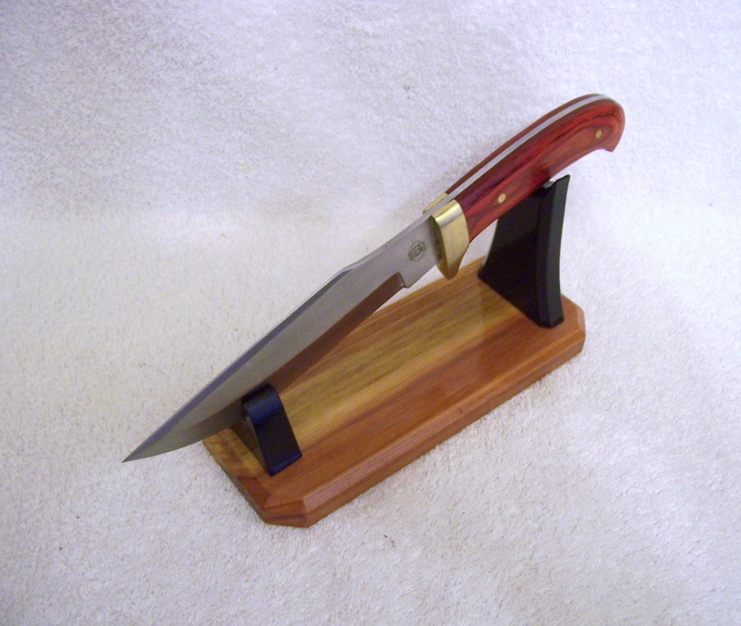 Large Fixed Blade Knife Display Stand Gloss Redwood Base