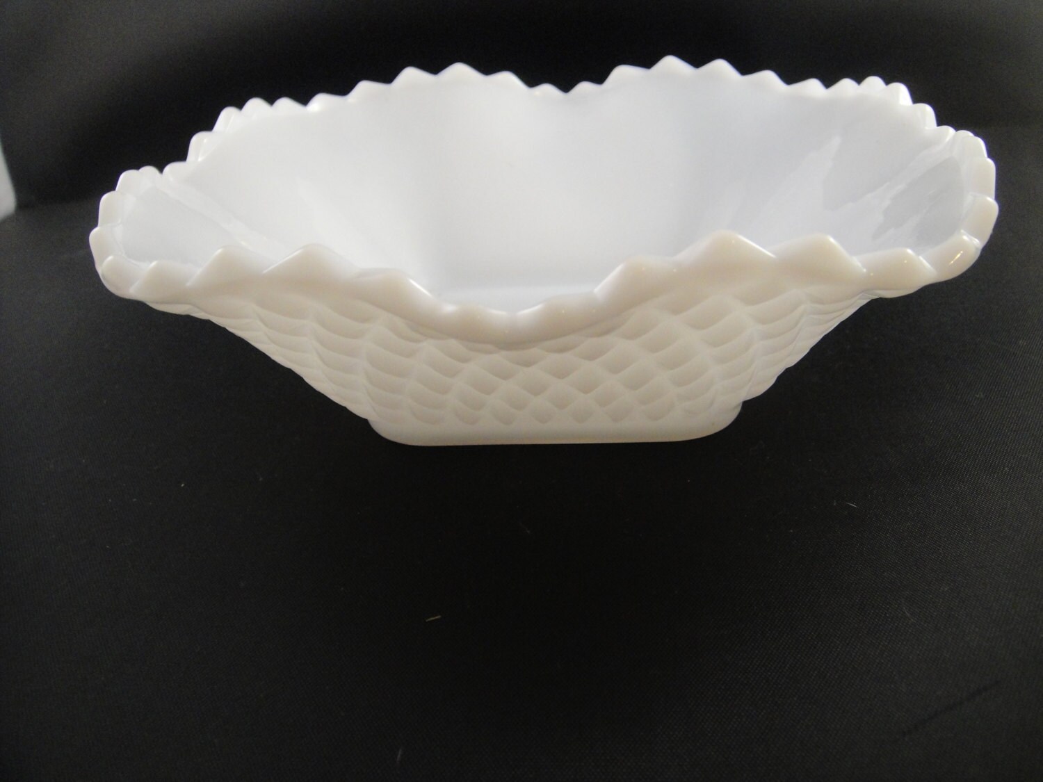 Milk Glass Bowl Diamond Cut Pattern Ruffled Edge Candy Dish