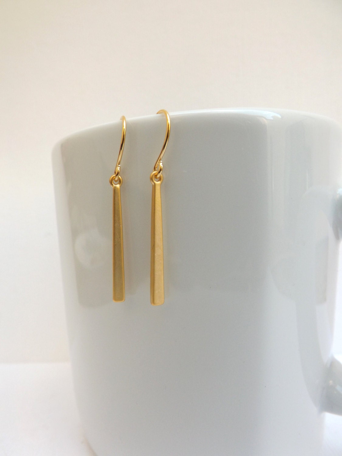 Gold Bar Earrings. Simple Gold Bar Earrings. by BellaJewelsInc