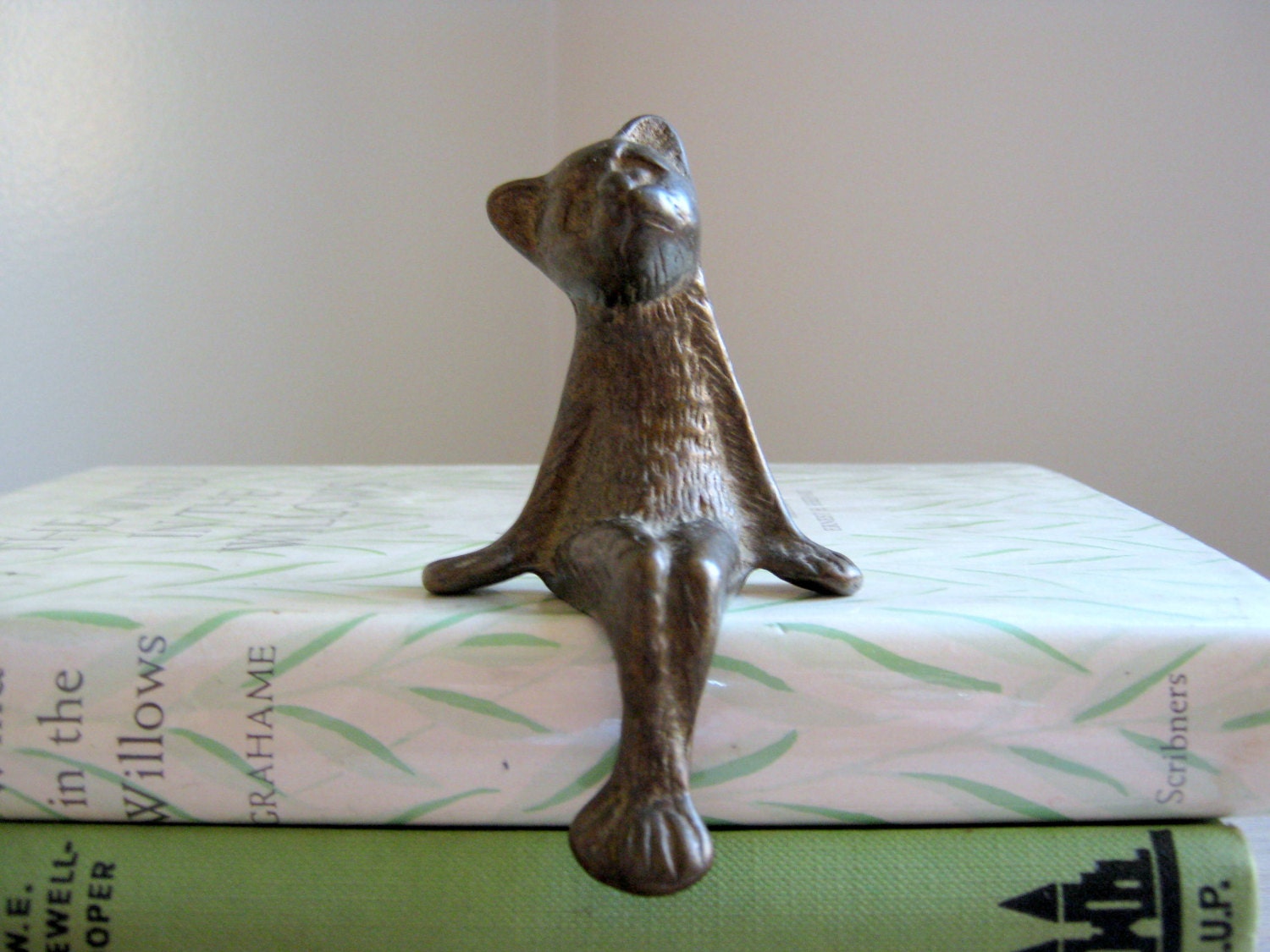 cat shelf sitter figurine