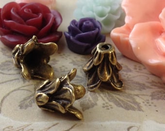 10 mm Antiqued Bronze (fit for 6mm , 8mm beads) Morning Glory Flower Bead Cap (.am)