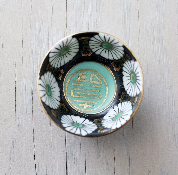 Amosfun Easter Carrot Plate Cake Plate Ceramic Easter Serving Dish Sushi Dipping Bowl Appetizer Plates Saucers Tray Food Snack Dessert Serving Platter Easter Party Tableware Service Plate