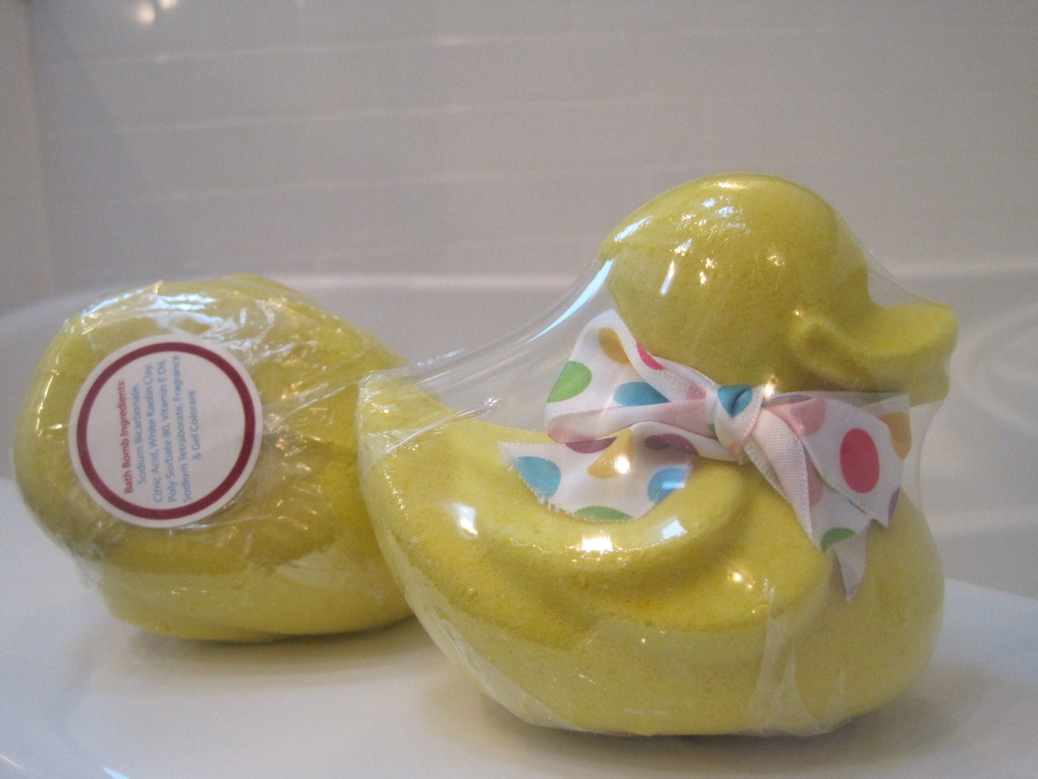 Rubber Duck Shaped Bath Bomb with Rubber by