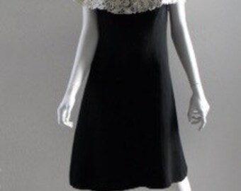 1960s Mr. Blackwell Gold & Silver Beaded Loop Design Ivory Silk Dress main image 1