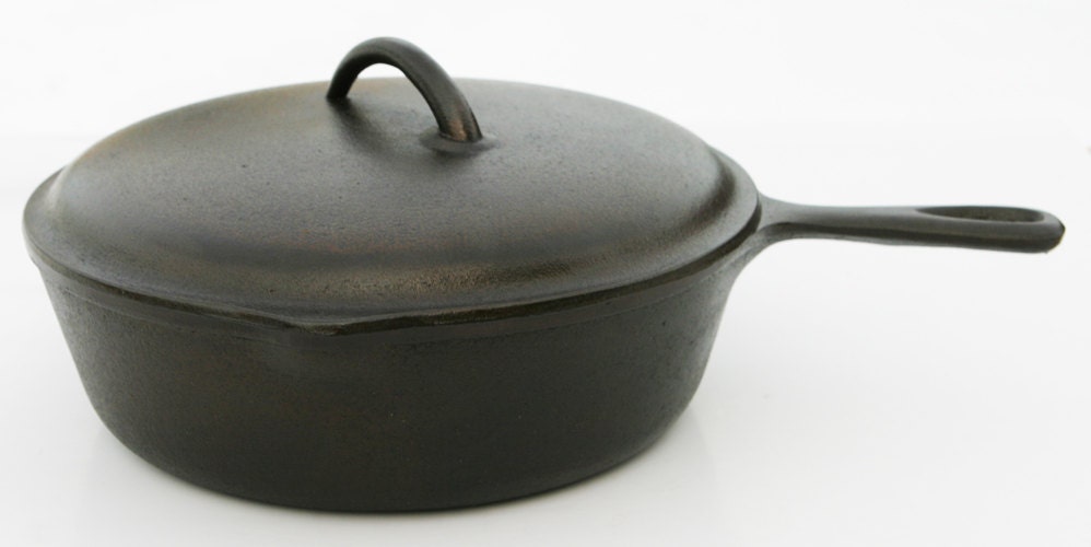 Extremely Fine BIRMINGHAM Stove & Range Co. Cast Iron Deep