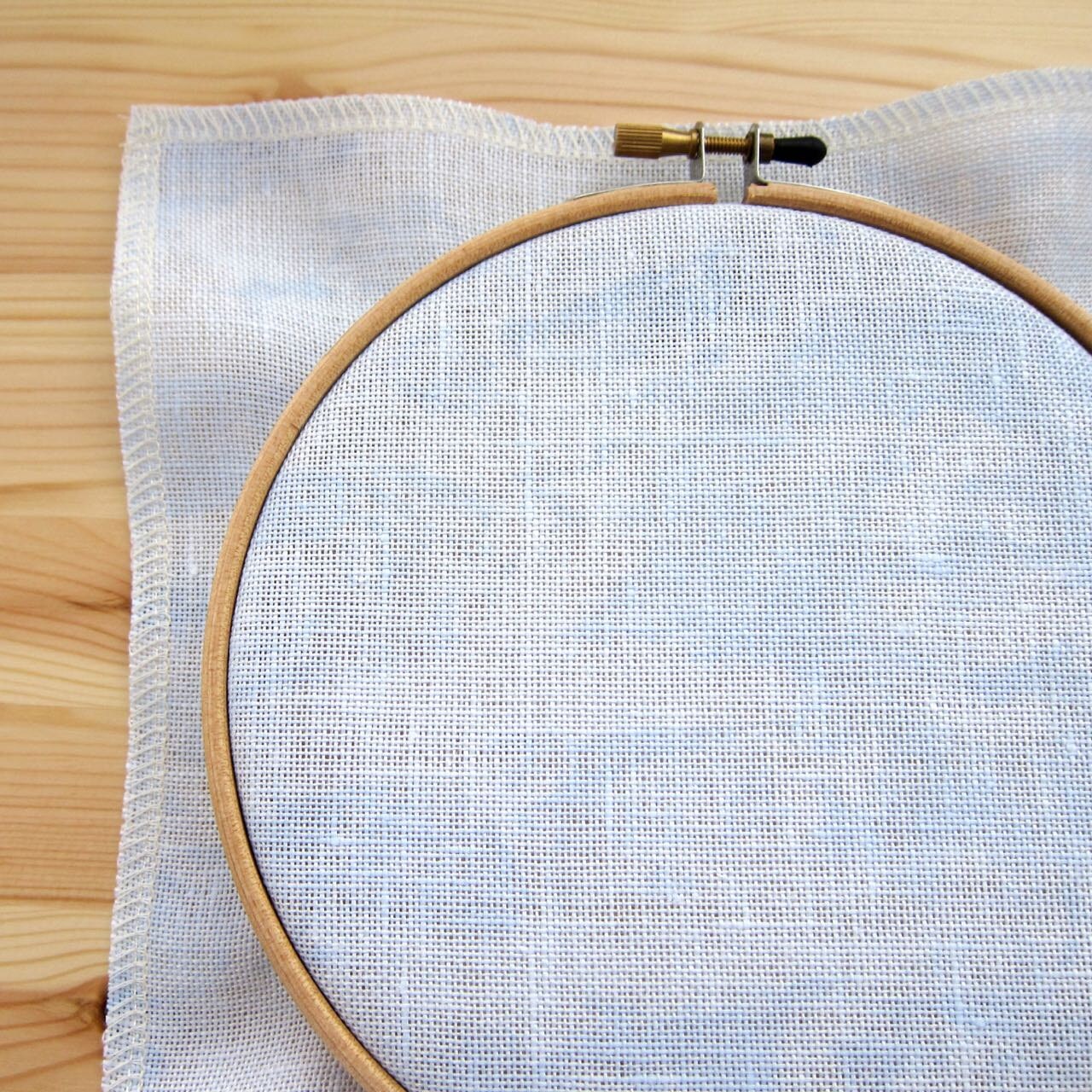 Cross Stitch Fabric 28 ct Linen Cashel Linen in by snugglymonkey