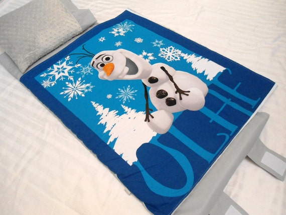 frozen pillow blanket