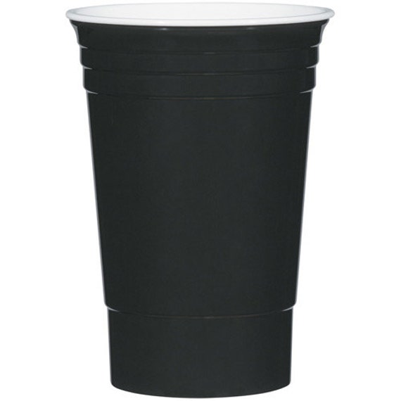 SALE 16 oz. Black Double Wall Plastic Party Cups by BayouAccents