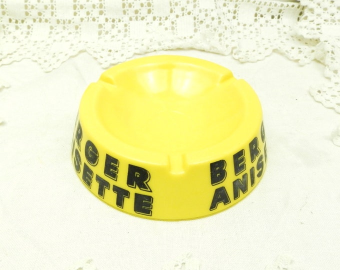 Vintage Mid Century French Yellow Milk Glass Berger Anisette Promotional Advertizing Anisette Ashtray, Collectible French Bistro Café Decor